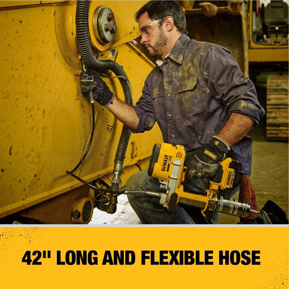 DEWALT 20V MAX Cordless Grease Gun Kit 10,000 PSI (DCGG571M1)